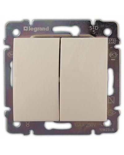 Переключатель на два направления двухклавишный Valena 10 AX 250 В слоновая кость Legrand 774308 в Коврове Аксессуары для кабель-канала Pintop.ru