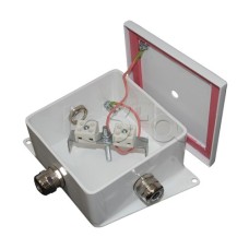 Коробка монтажная огнестойкая Гефест КМ-О (6к*10,0)-IP66-120х120, шесть вводов