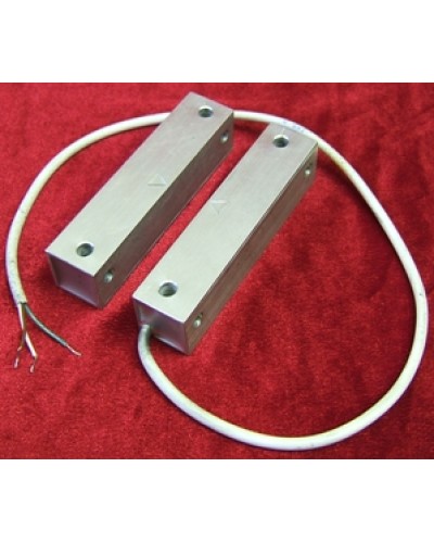 Извещатель охранный магнитоконтактный Магнито-Контакт ИО 102-26 исп.251 (металлорукав из нержавеющей стали) в Коврове Извещатели охранные Pintop.ru