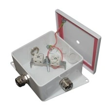 Коробка монтажная огнестойкая Гефест КМ-О (6к*6,0)-IP66-120х120, шесть вводов